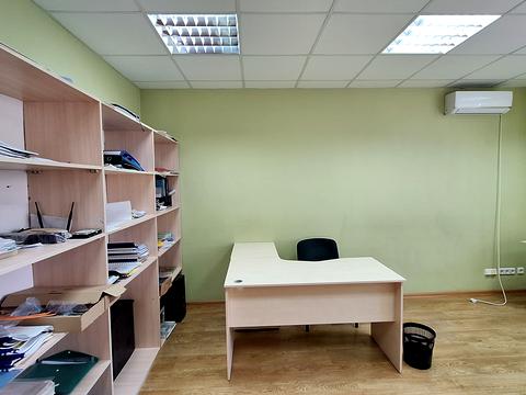 комерційна за адресою Володимира Івасюка просп. (Героїв Сталінграду), 47-А