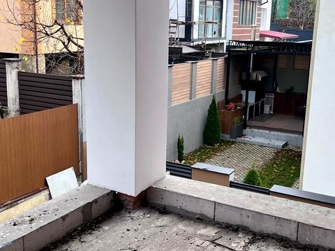 дом по адресу  пер.