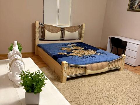 будинок за адресою Садова вул., 12