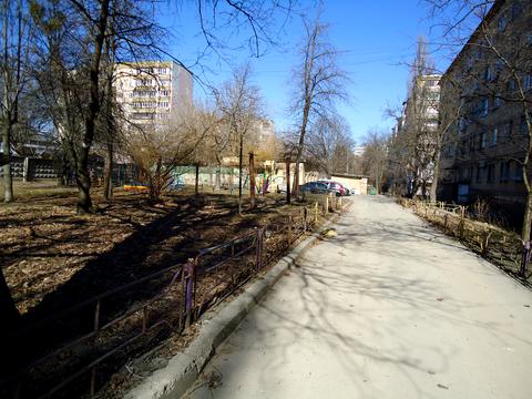 кімната за адресою Автозаводська вул., 28