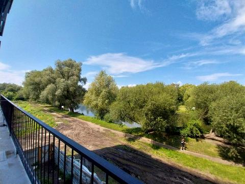 квартира за адресою Покровська вул., 52-А к13