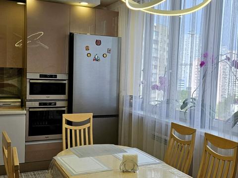 квартира по адресу Бориса Гмыри ул., 4