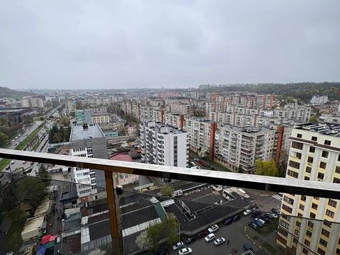 квартира по адресу Черновола просп. (700-летия Львова), 77