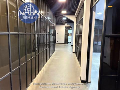 комерційна за адресою Чернівці, Центральна пл., 1