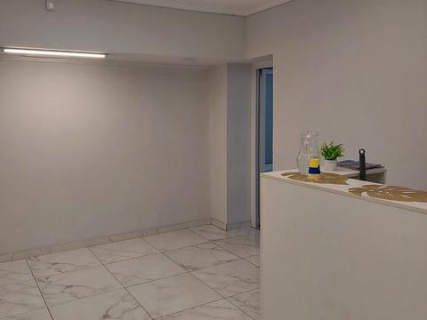комерційна за адресою Оболонська набережна вул., 19