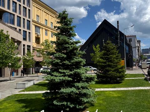 паркомісце за адресою Дніпро, 93-ї Холодноярської Бригади вул., 4а