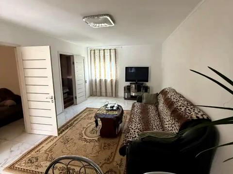 будинок за адресою Героїв Дніпра вул.