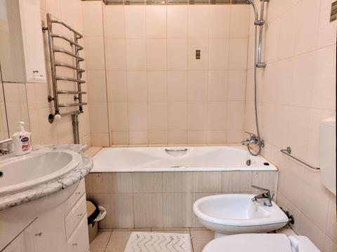 квартира за адресою Південний бульв., 24а