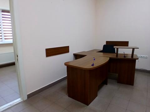 комерційна за адресою Миру просп., 243