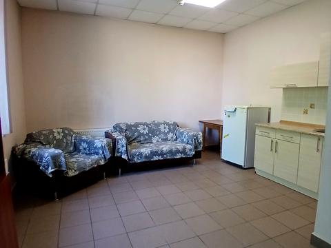 комерційна за адресою Миру просп., 243