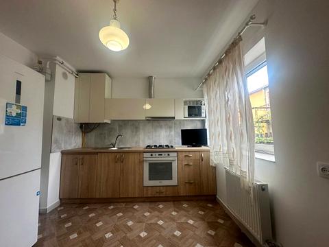 квартира за адресою Муроване, 10