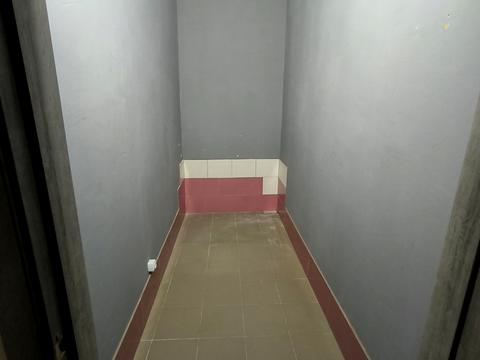 комерційна за адресою Райдужна вул., 88