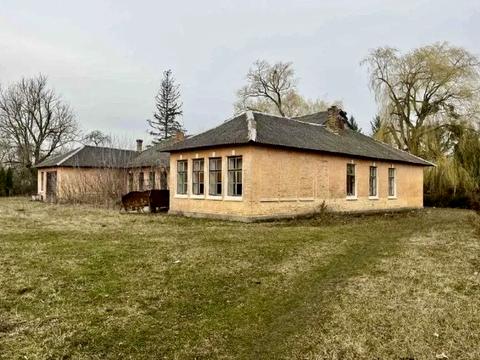 комерційна за адресою с. Вовковиї, Широка, 24