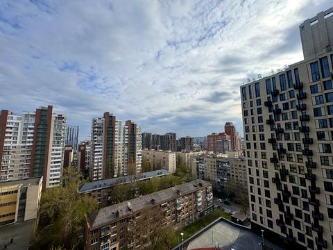 квартира за адресою Василя Тютюнника вул. (Анрі Барбюса), 39