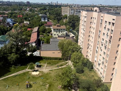 квартира за адресою Райдужна вул., 16