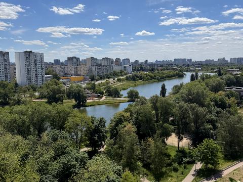 квартира за адресою Райдужна вул., 16