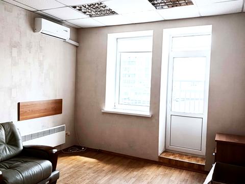 комерційна за адресою Миколи Бажана просп., 14