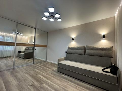 квартира за адресою Миру вул., 43
