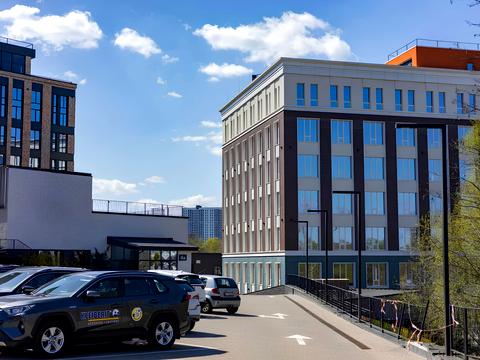 комерційна за адресою Академіка Книшова вул. (Амурська), 6