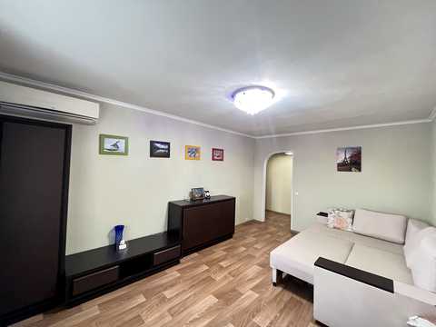 квартира по адресу Александра Попова ул., 5