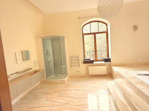 будинок за адресою Елітна, 3