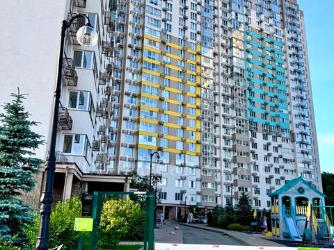 квартира за адресою Київ, Академіка Заболотного вул., 15-В