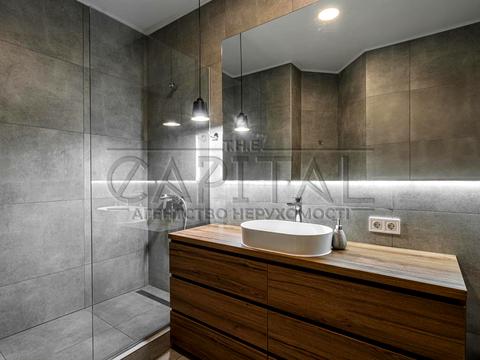 комерційна за адресою Кловський узвіз, 7a