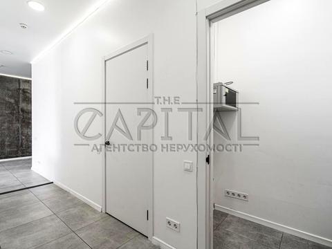 комерційна за адресою Кловський узвіз, 7a