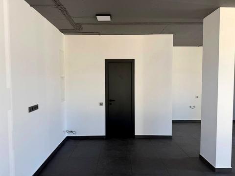коммерческая по адресу Независимости Украины ул., (Будинок 4)