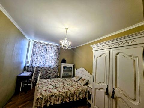квартира за адресою Дніпровська набережна вул., 3