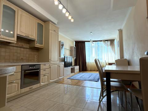 квартира за адресою Дегтярівська вул., 25а к1