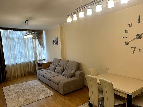 квартира за адресою Дегтярівська вул., 25а к1