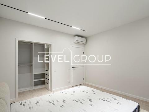 будинок за адресою Миколи Леонтовича вул. (Толстого), 8Б