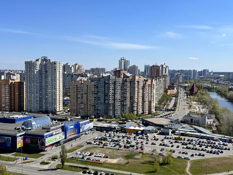 квартира за адресою Дніпровська набережна вул., 20-А