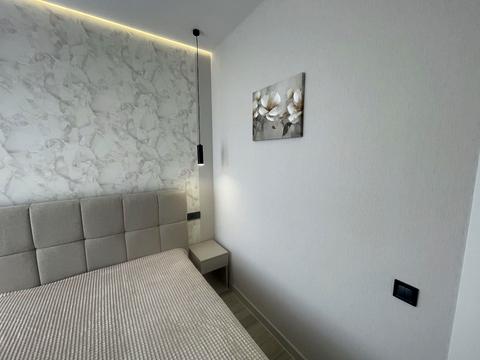 квартира по адресу Олеся Бердника ул., 1