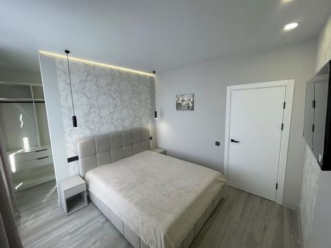 квартира по адресу Олеся Бердника ул., 1