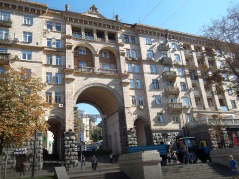 квартира за адресою Київ, Хрещатик вул., 21