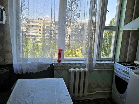 квартира за адресою Академіка Корольова просп., 12-Г