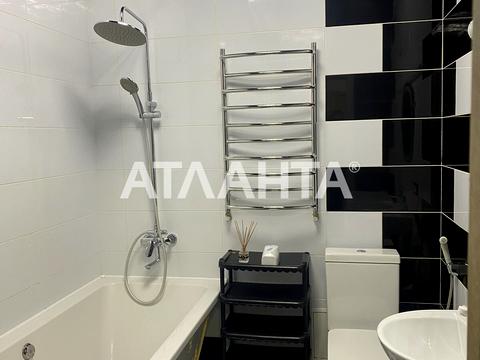 квартира за адресою Михайла Комарова вул., 3