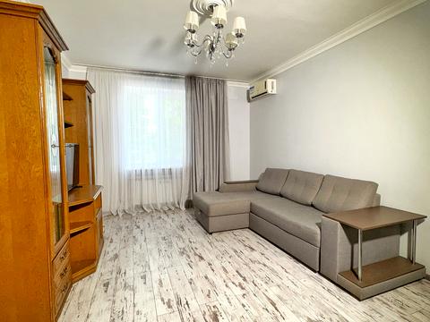 квартира за адресою Миколи Зінчевського вул. (XX Партз'їзду), 12