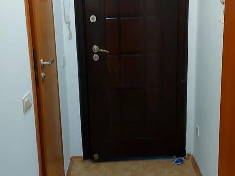 комерційна за адресою Лесі Українки бульв., 20/22