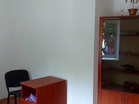 комерційна за адресою Лесі Українки бульв., 20/22