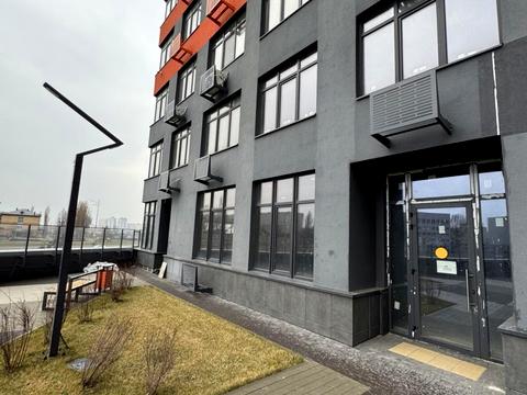 комерційна за адресою Братів Чибінєєвих вул. (Чернігівська), 8-А