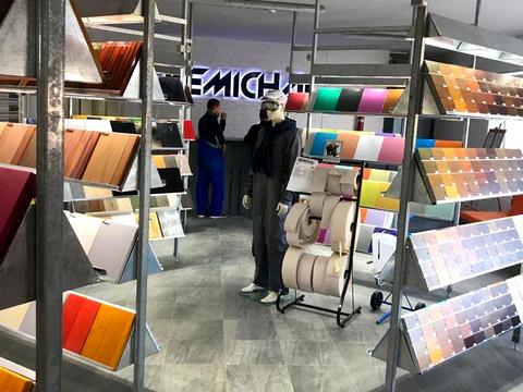 комерційна за адресою Соборна вул., 144