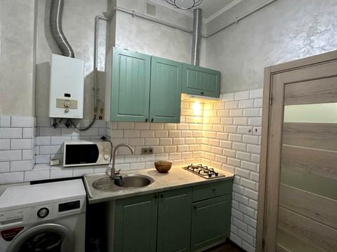 квартира за адресою Гетьмана Петра Дорошенка вул. (Жовтнева), 24
