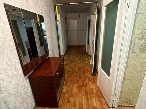 квартира за адресою Володимира Українця вул., 12