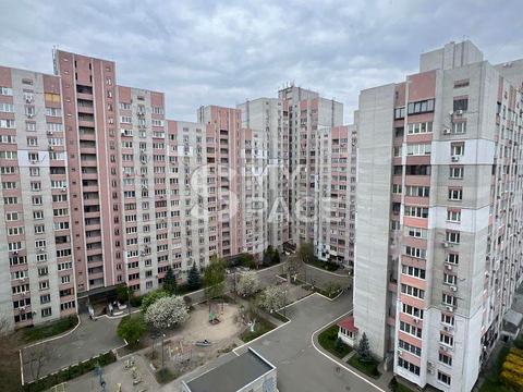 квартира за адресою Ревуцького вул., 7-А