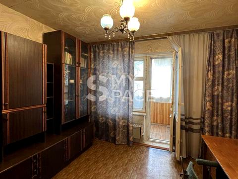 квартира за адресою Ревуцького вул., 7-А