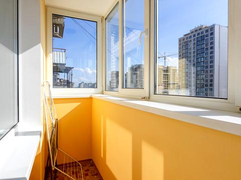 квартира за адресою Лабораторний пров., 4