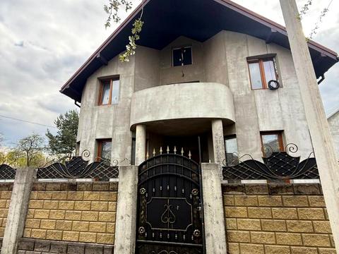 будинок за адресою с. Пасіки-Зубрицькі, Дорожня